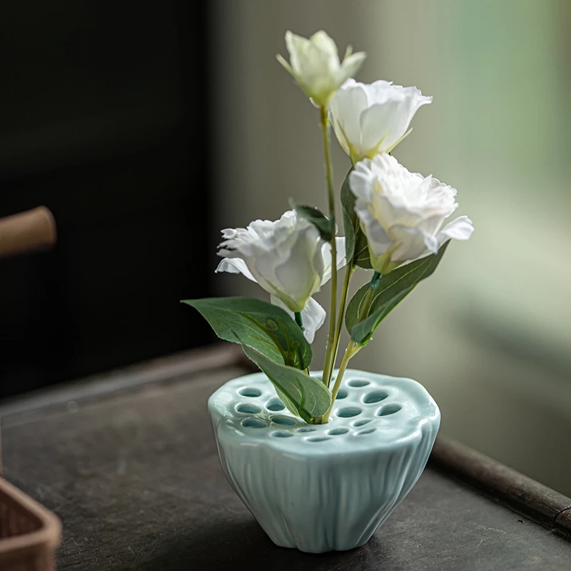 

Lotus Flower Shape Ceramic Vase Desk Decoration Hydroponics Vases Decorative Flowers Pots Flower Ornament Modern Home Decor