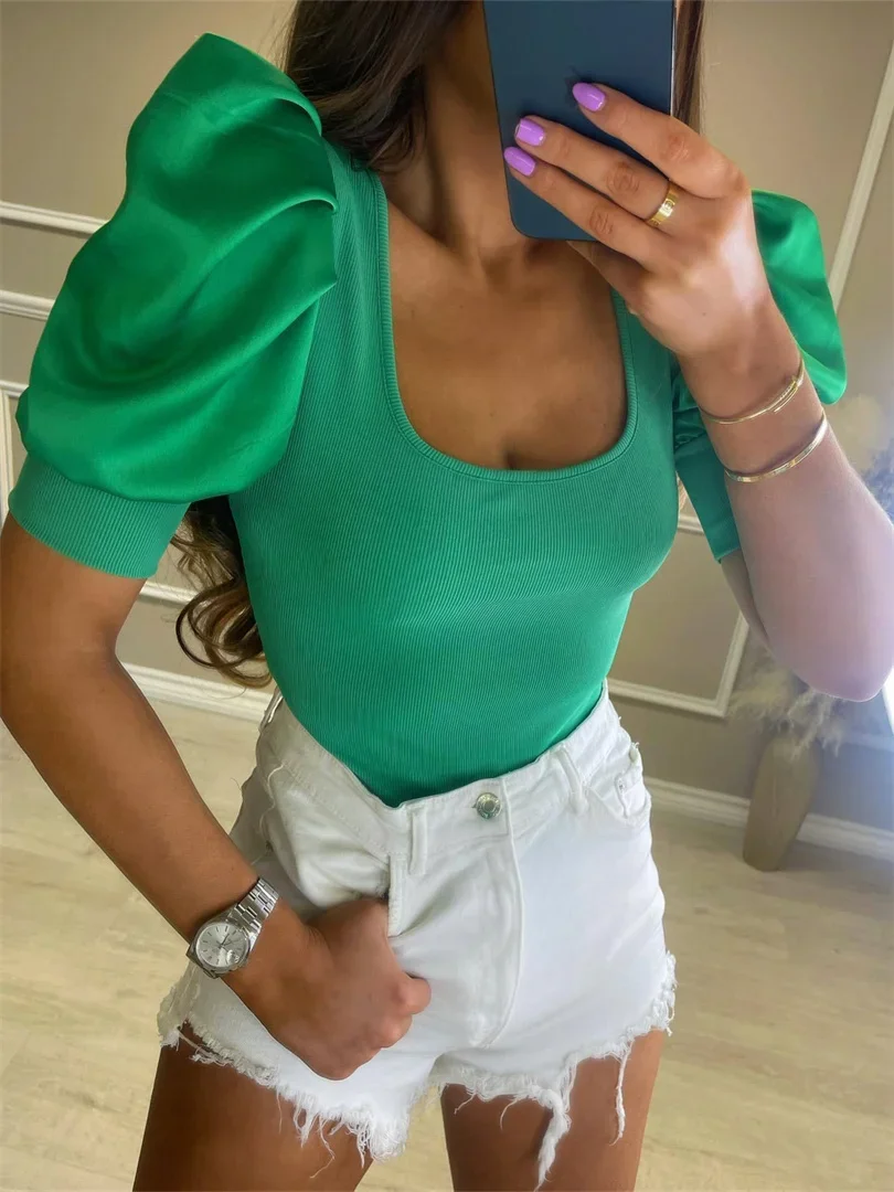 

2024 New Short Puff Sleeve Women Ribbed T-shirts Summer 2022 Solid Color Square Collar Low Cut Wrapped Tops Street Party Tees