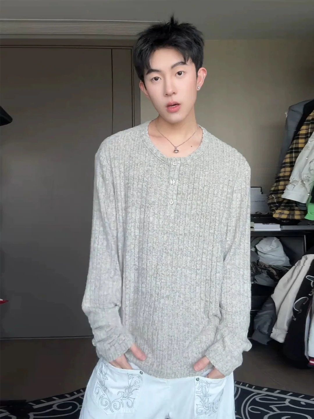 

Мужская футболка с длинным рукавом, воротником хенли, полосатым узором, из мягкого полиэстера, осенняя повседневная одежда, винтажный стиль