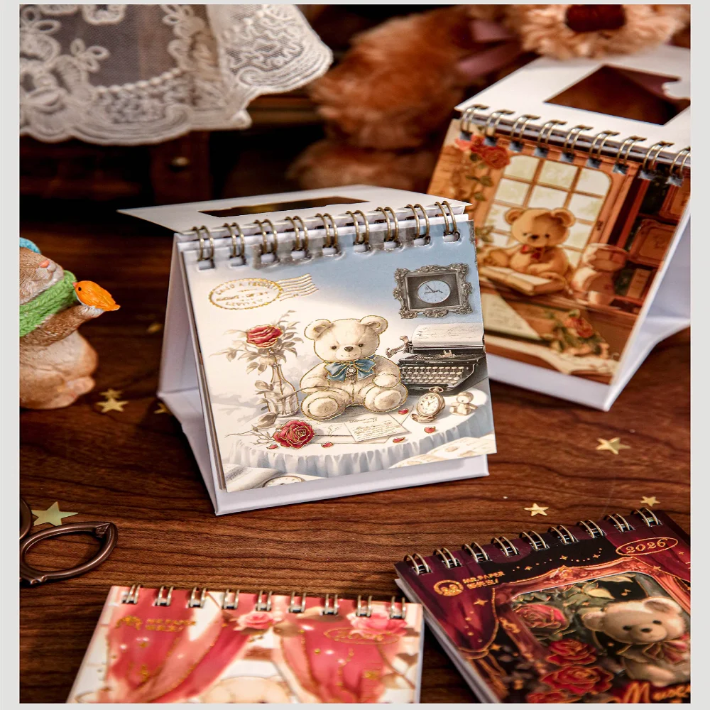 Kalendarz Mini Cartoon Bear na rok 2026, mały kalendarz biurkowy, kreatywny kalendarz spiralny, planer, dekoracja na biurko, ozdoba, artykuły biurowe.