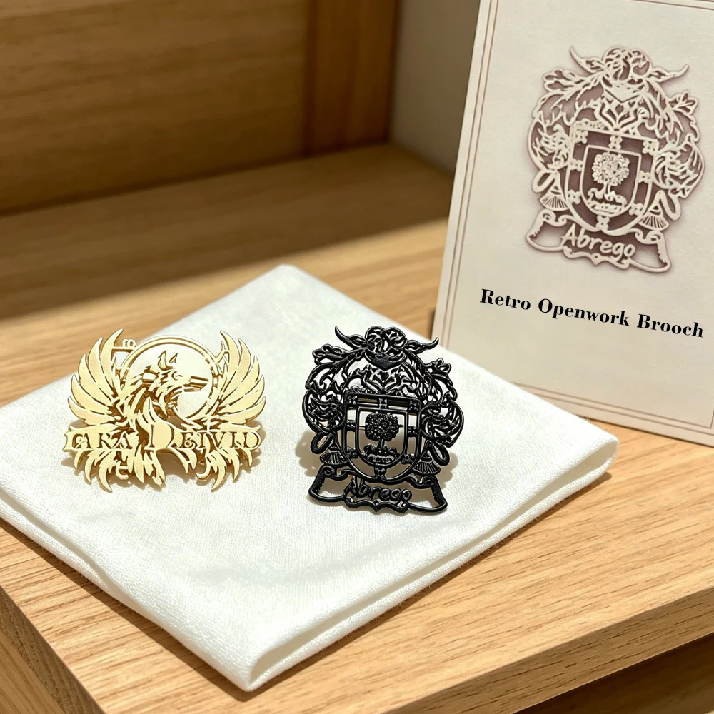 Custom Logo Patterns Broochs Stainless Steel Retro Brooches Personalized Badge Brooch Custom Image Hollow out Brooch Collar Pins