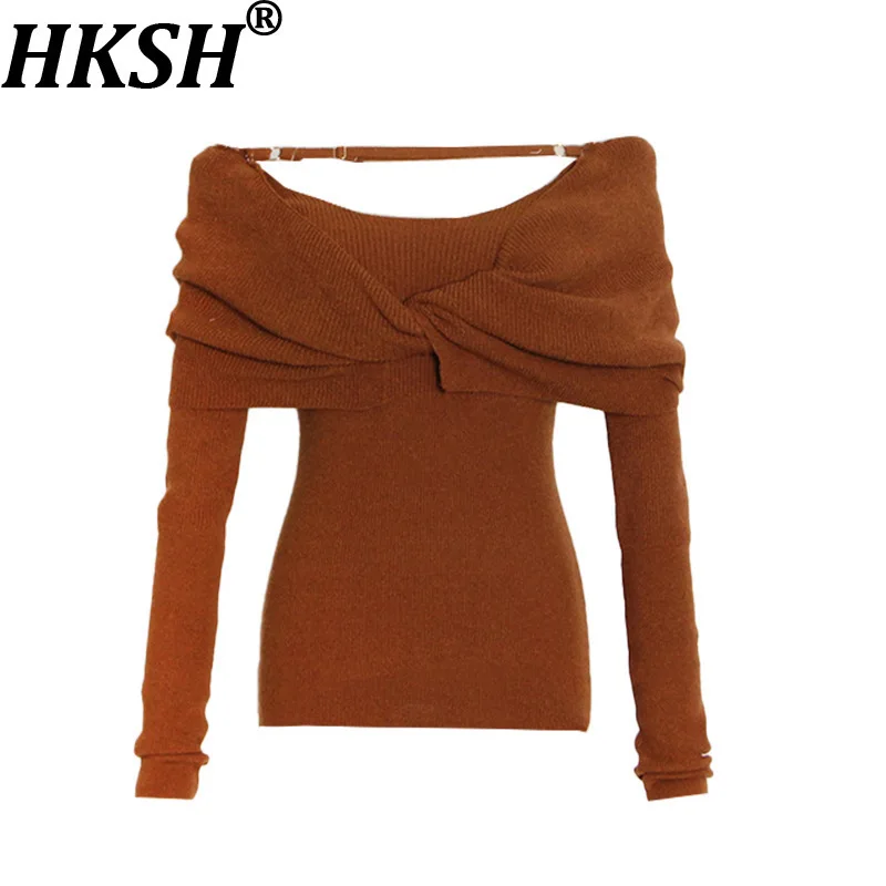 

HKSH Autumn Winter New Women Pullover Sweater Solid Color Off-Shoulder Long Sleeves Twist Sexy Elegant Chic Knitted Tops HK16271