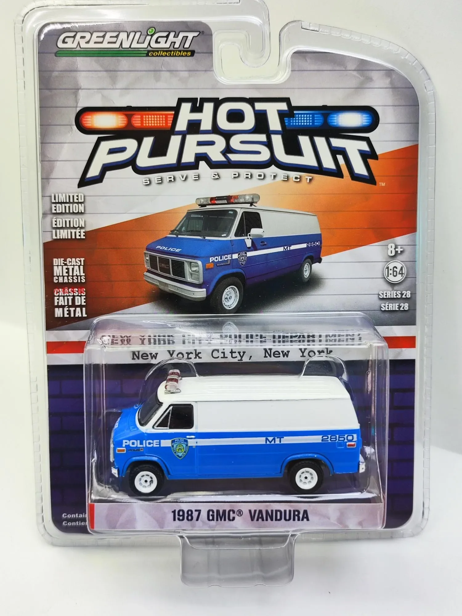 GreenLight 1:64 1987 GMC VANDURA Alloy Metal Diecast Cars Model Toy Vehicles For Children Boy Toys gift