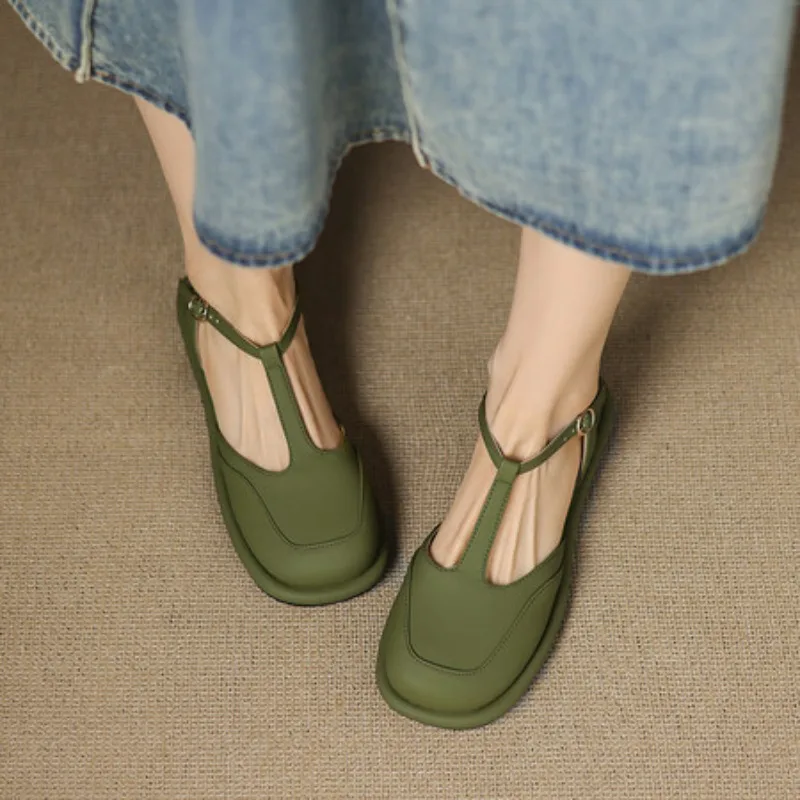 

Chunky Heels Causal Pumps Buckle Round Toe Med Heel Lady T-Strap Shoes Footwear Summer Punk Sandals High Heeled Shoes for Woman