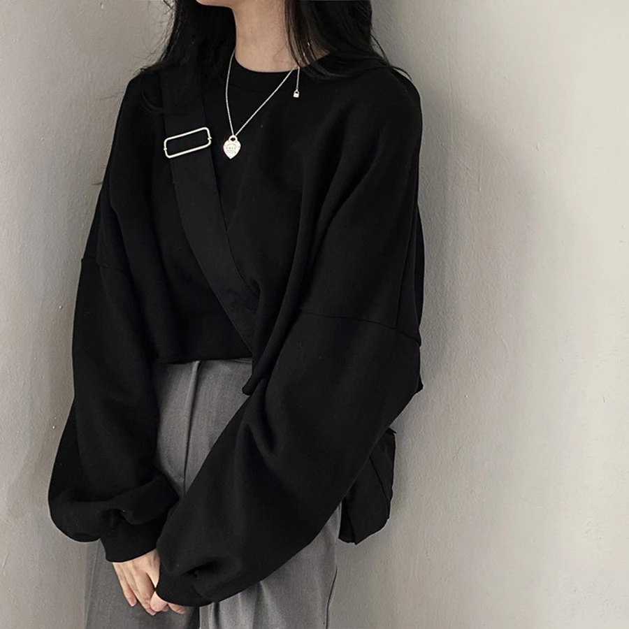 Spring Fashion Crop Tops Women Korean Loose Solid Color Pullovers Casual O-neck Black Short Sweatshirts Female