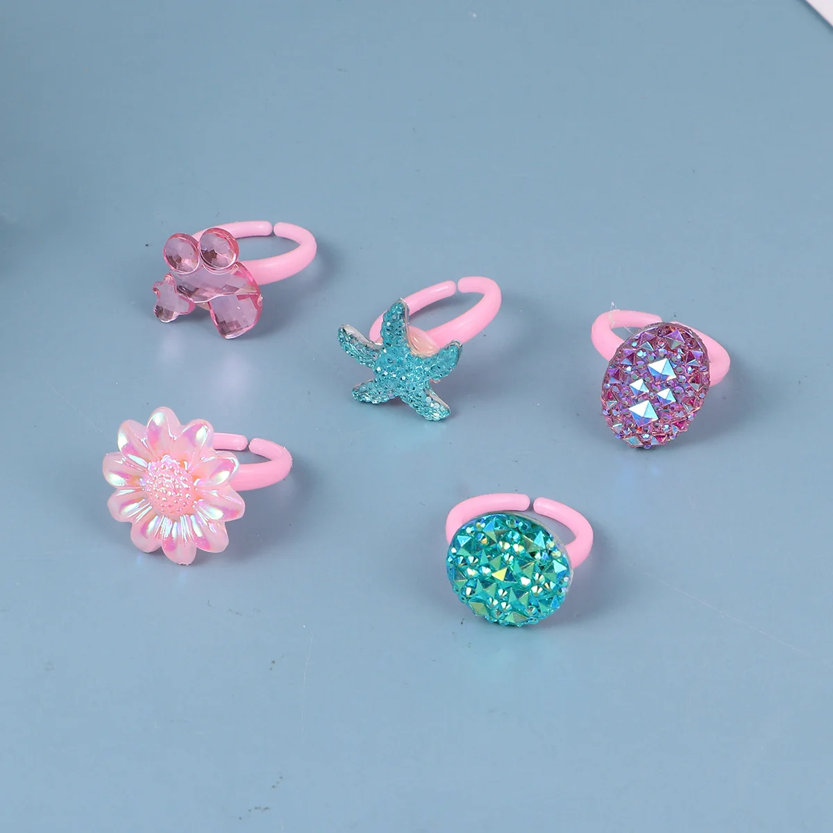 Anneaux en résine colorés brillants, 20 pièces, petits anneaux pour enfants, résine acrylique pour fille avec boîte de rangement, cadeau amusant et joyeux, jouet pour enfant