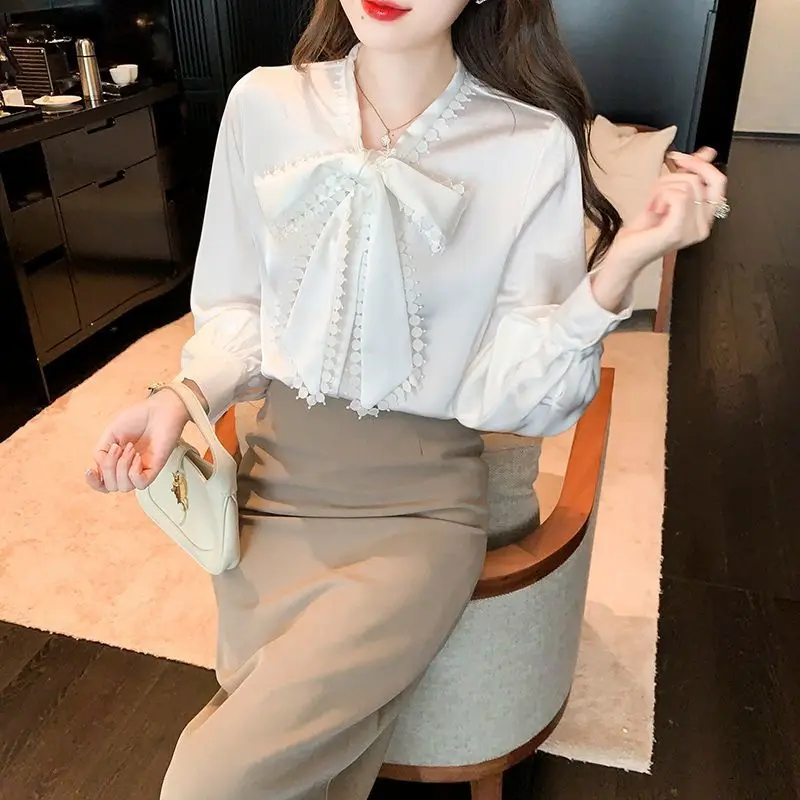 Butterfly Knot Chiffon Shirt for Women New Style Stylish Long Sleeved Lace Bottom Shirt Top