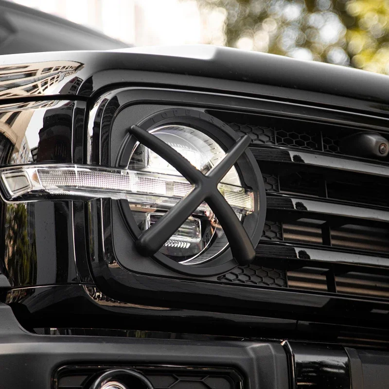 

Для GWM Tank 300 2021-2025 ABS защитная крышка для фар материал крышка фары наклейка внешнее обновление автомобильные аксессуары 2 шт.