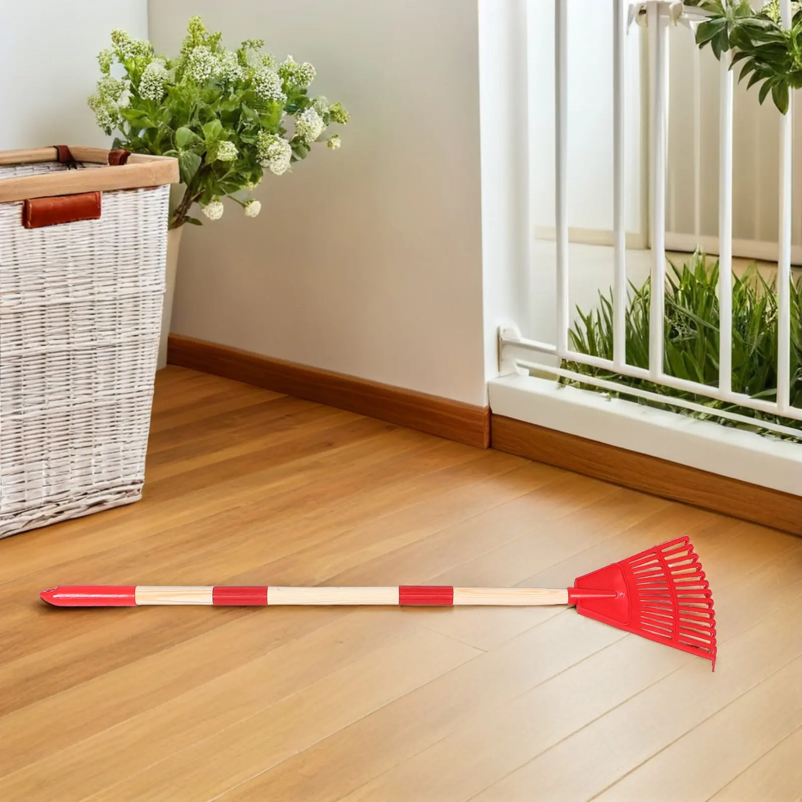 

Plastic Leaf Rake For Kids Detachable Lightweight Garden Tool Wide Fan Shape Yard Cleanup Rake For Leaves Grass Lawn Flower Bed