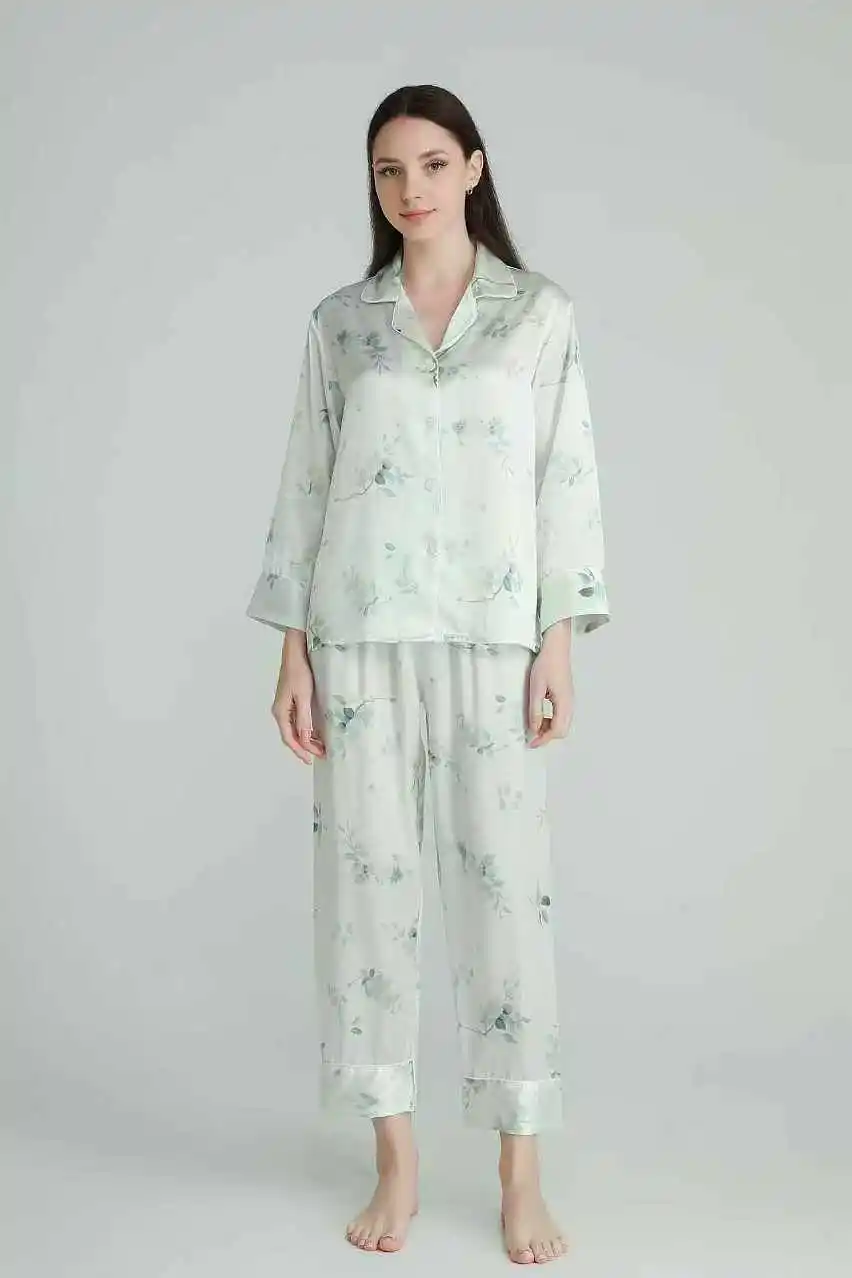 

Customized Wholesale Hot Sale 100% silk Pajamas for Women Set Long Soft Sleepwear Pajamas Set for Home