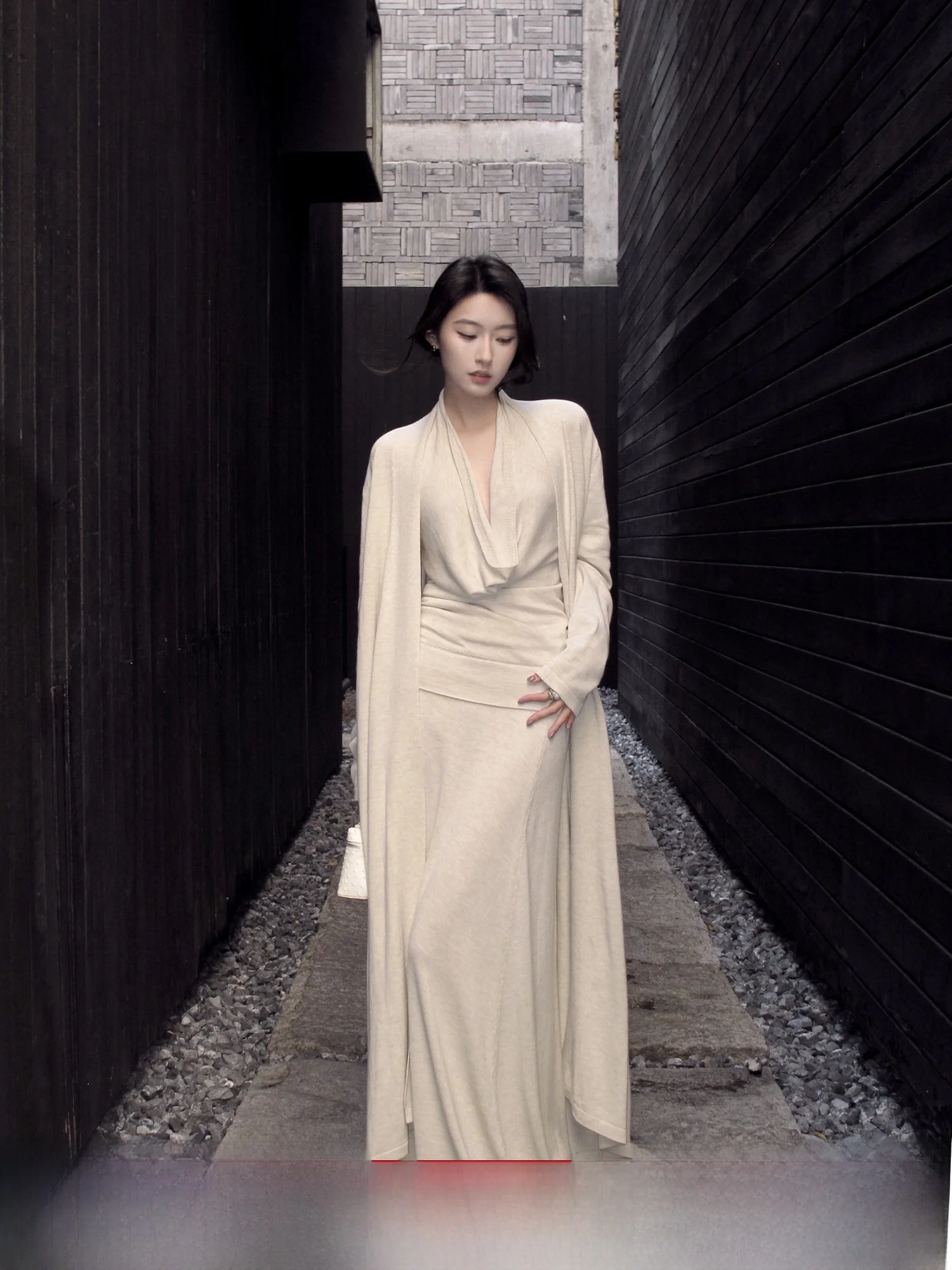 

Комплект KKABOVE: Длинный вязаный шерстяной кардиган с V-образным вырезом, прямая юбка-макси, свободный крой, повседневный стиль для женщин