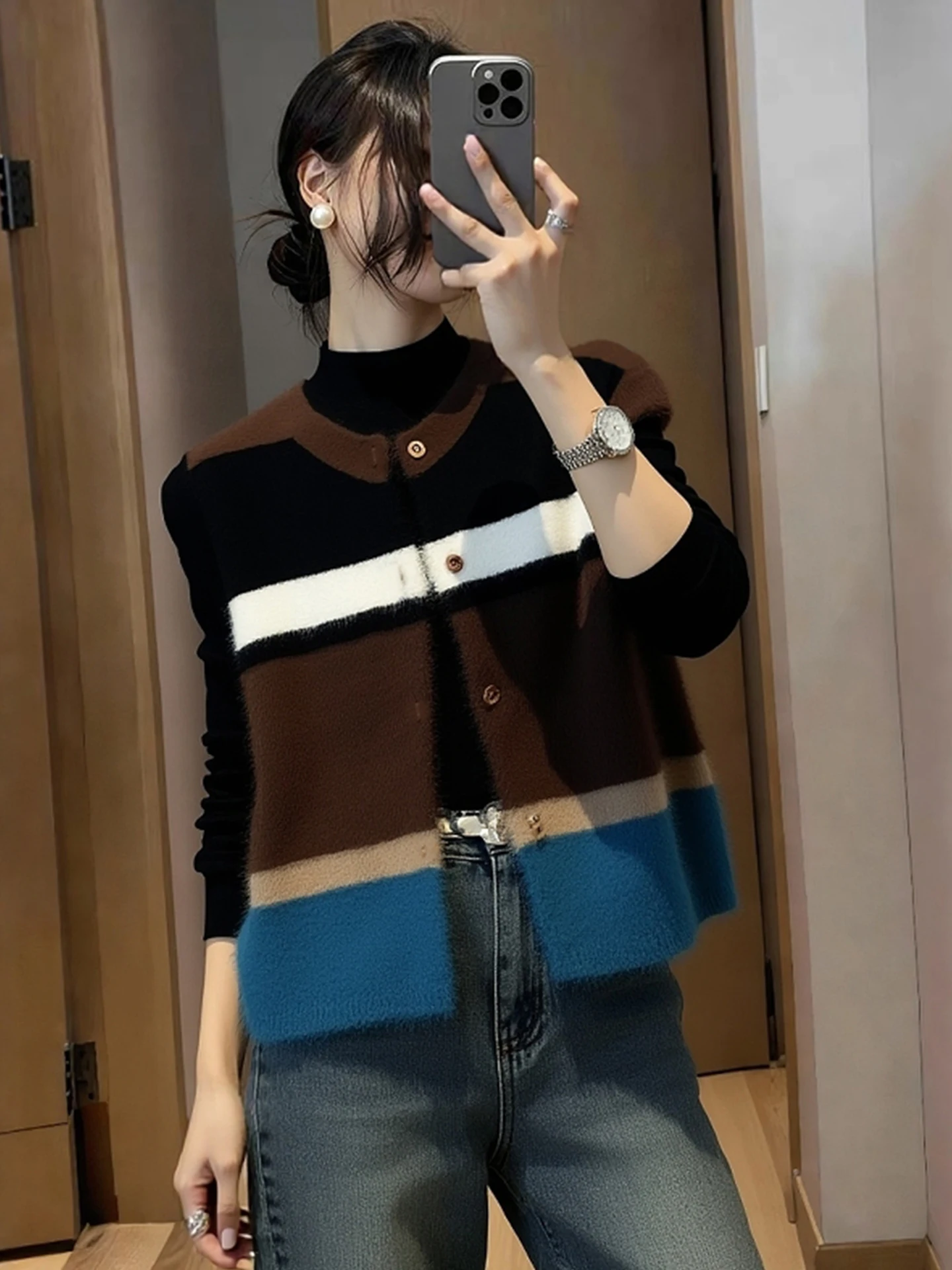 

High-End European Brand Women's Knitted Vest Svel Striped Color Blo Design Winter Faion Outerwear Casual Commute