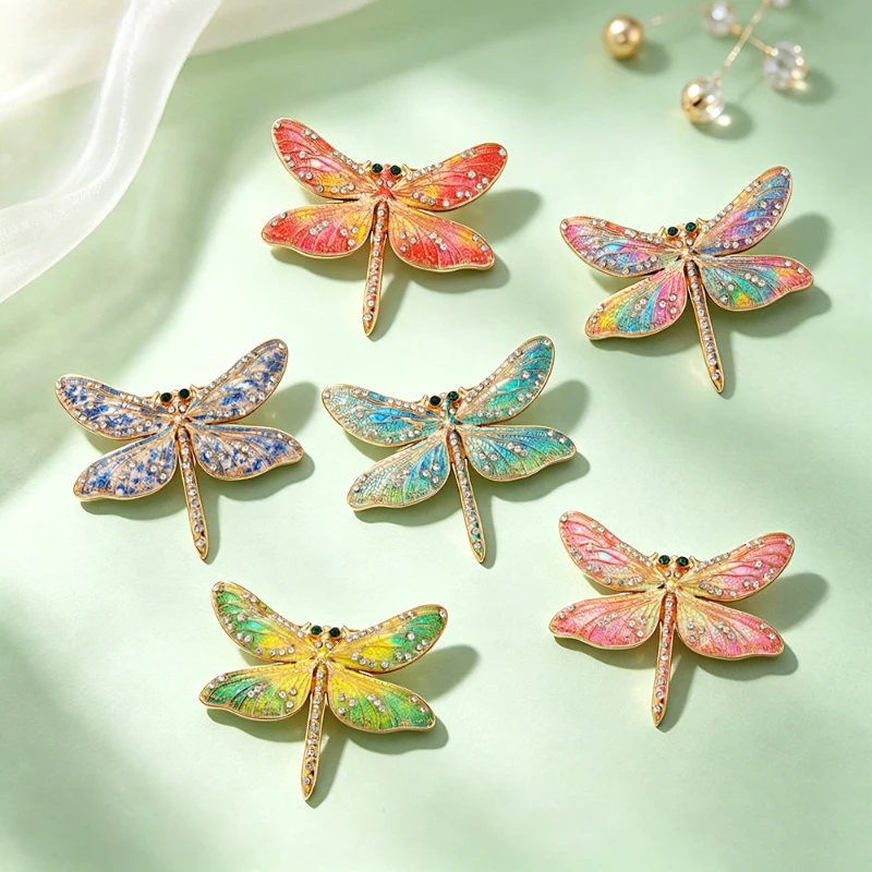 New Creative Rhinestone Dragonfly Brooch Crystal Wings Enamel Metal Badge Pin for Casual Business Commute Gift DIY Clothing Bags