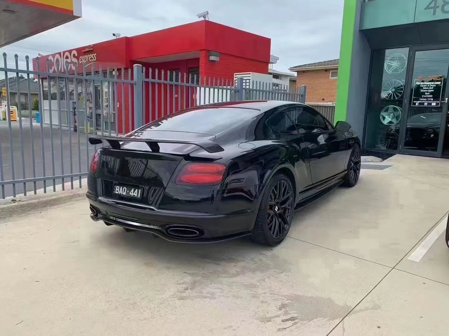 مناسبة لمجموعة هيكل Bentley Continental GT المطورة من Supersports Style مجموعة المصد الأمامي والخلفي