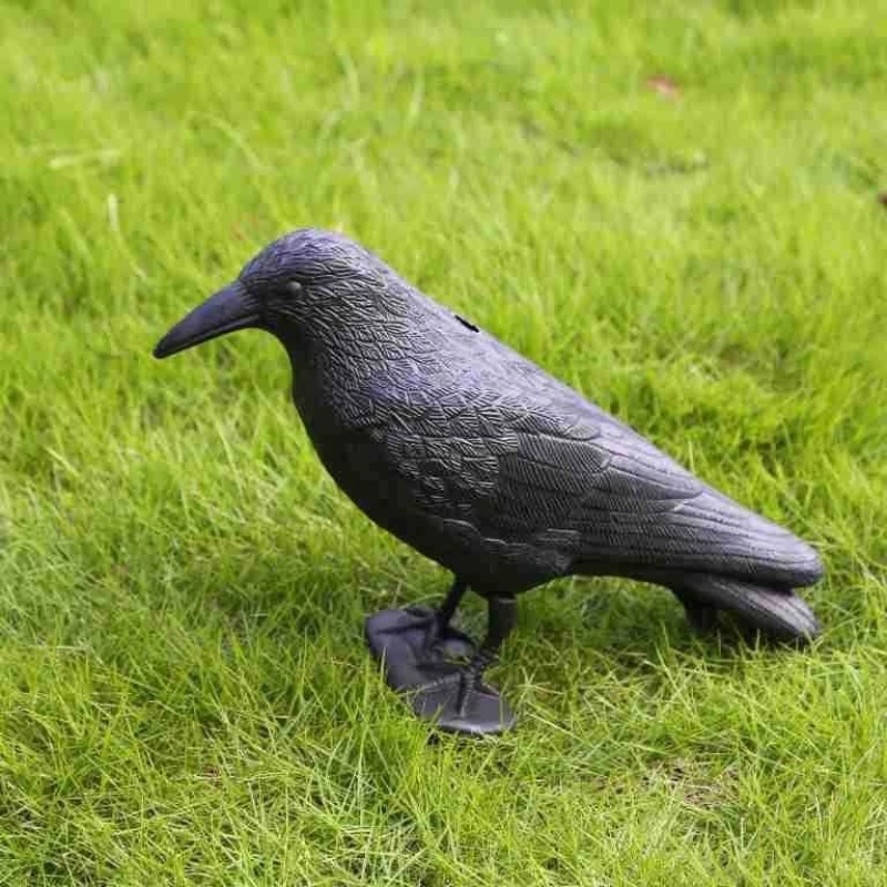 Lifelike Full Body Black Crow Decoy Sculpture,Weatherproof Plastic Bird Scarer for Outdoor Garden Farm Repellent Halloween Party