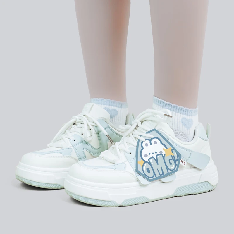 Amy and Michael 2024 New Lovely Girls Students Sports Casual Sneakers Female White Skateboard Shoes Women Low Top Anime Shoes