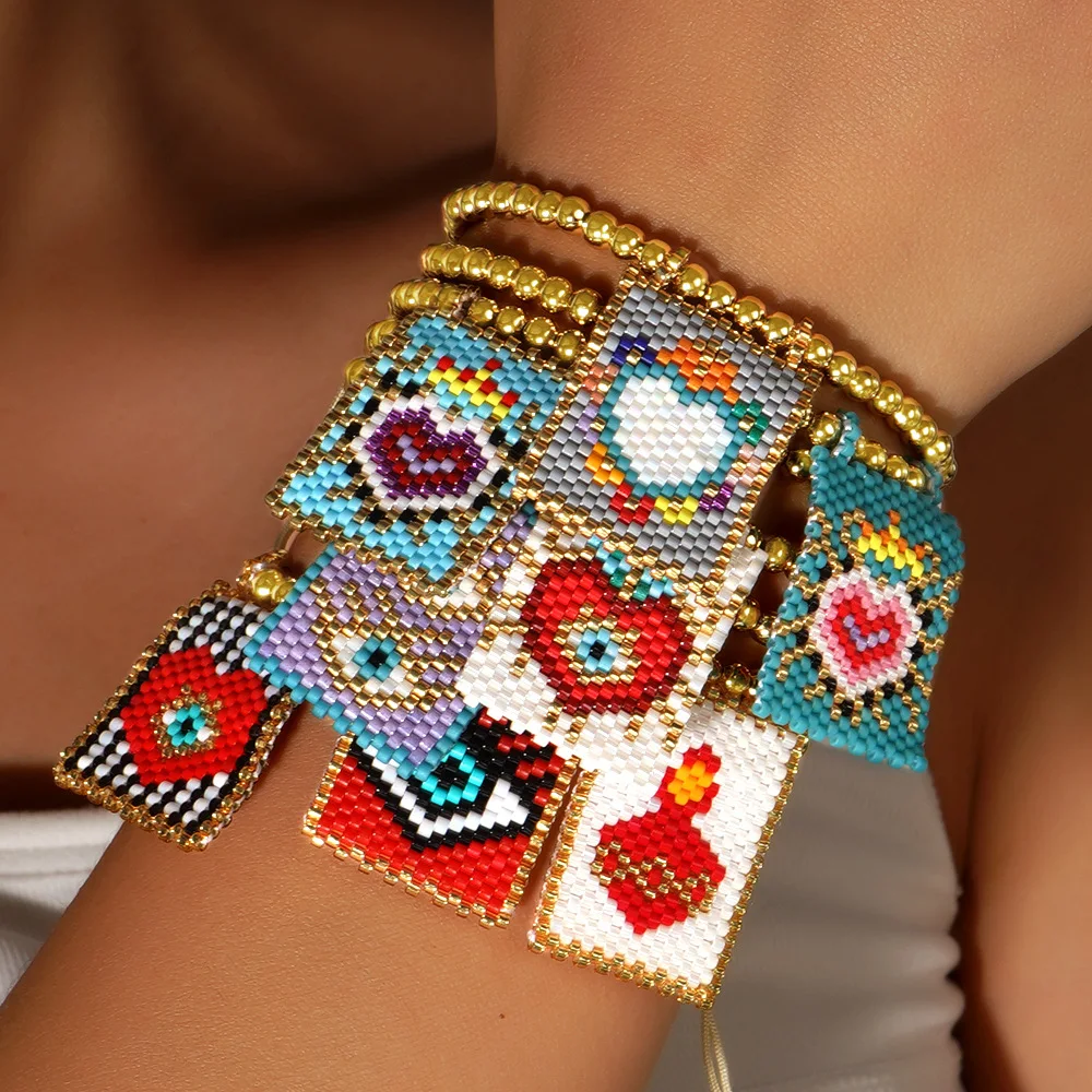 ZGMXR Bohemia Female Fashion Beaded Bracelet Rice Bead Pendant Heart Gradient Color Hand Weaving Adjustable Pattern