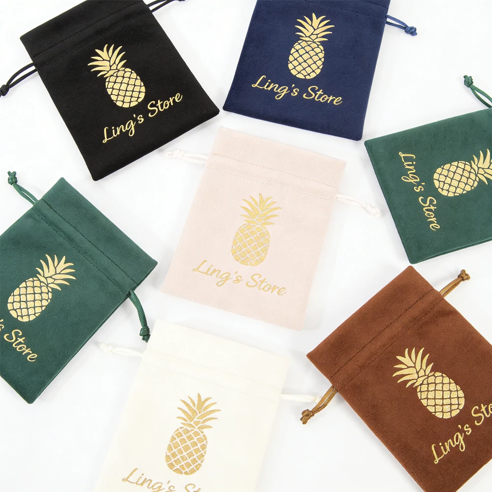 

100 шт. персонализированных бархатных мешочков для украшений с логотипом, плюшевые подарочные мешочки на шнурке для хранения, свадебные сувениры