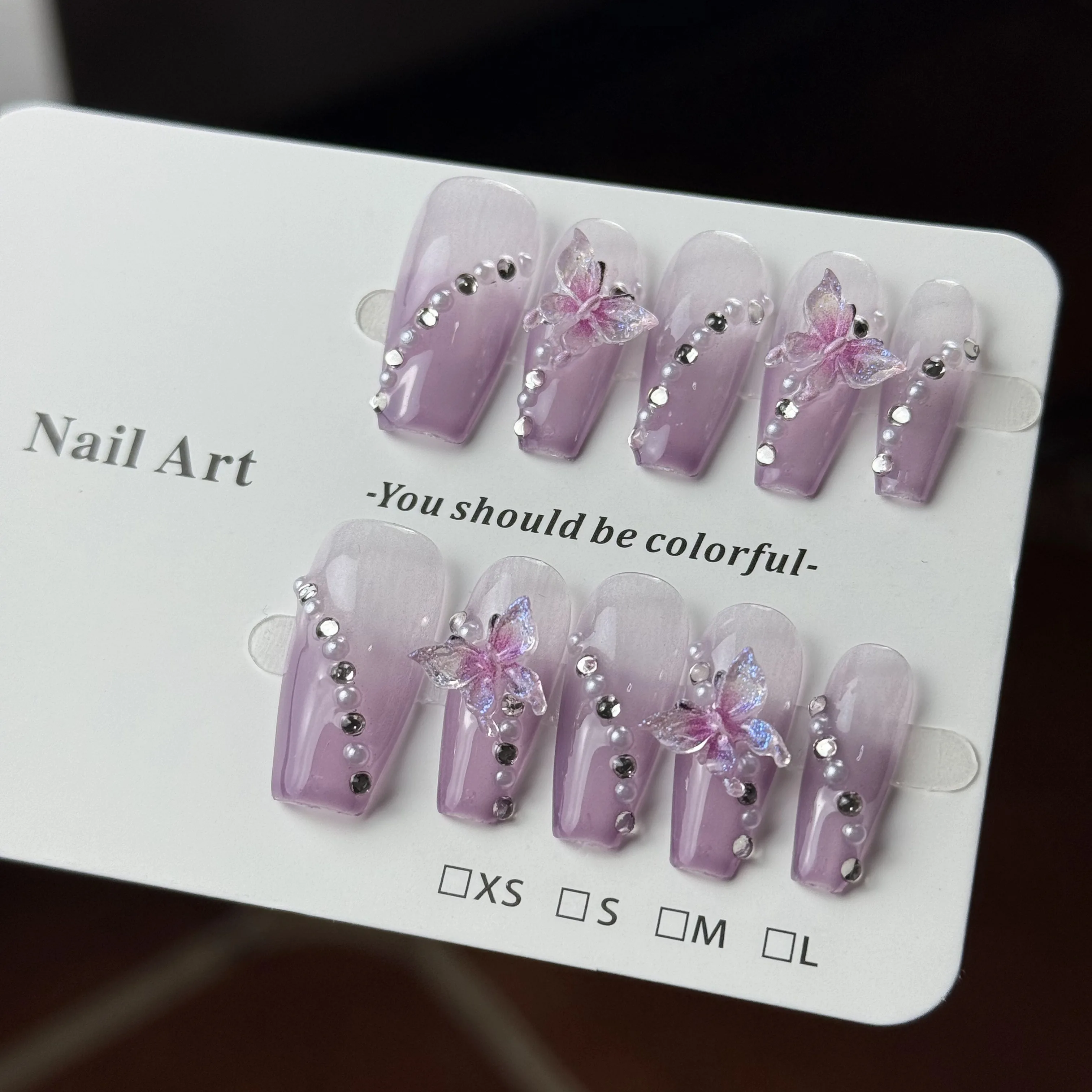 10 قطع من الفراشة الراقية النقية والأنيقة والأرجوانية ثلاثية الأبعاد، وعين القط المتدرجة، والماس الصغير المتلألئ المصنوع يدويًا