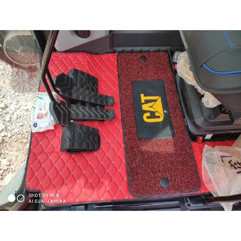 Excavator cab floor mats Sankomatsu Hitachi Kobelco Doosan Xugong Carter Lingong Liugong modern carpet floor glue accessories