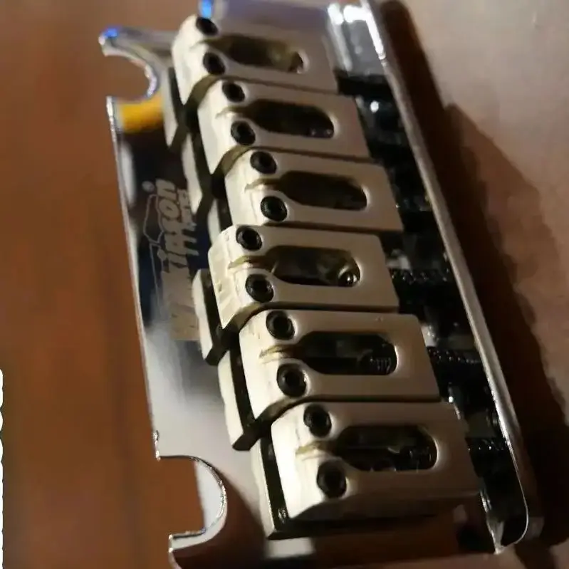 Wilkinson WOV06 Licensed 2-Point Vintage-Type Electric Guitar Tremolo Bridge
