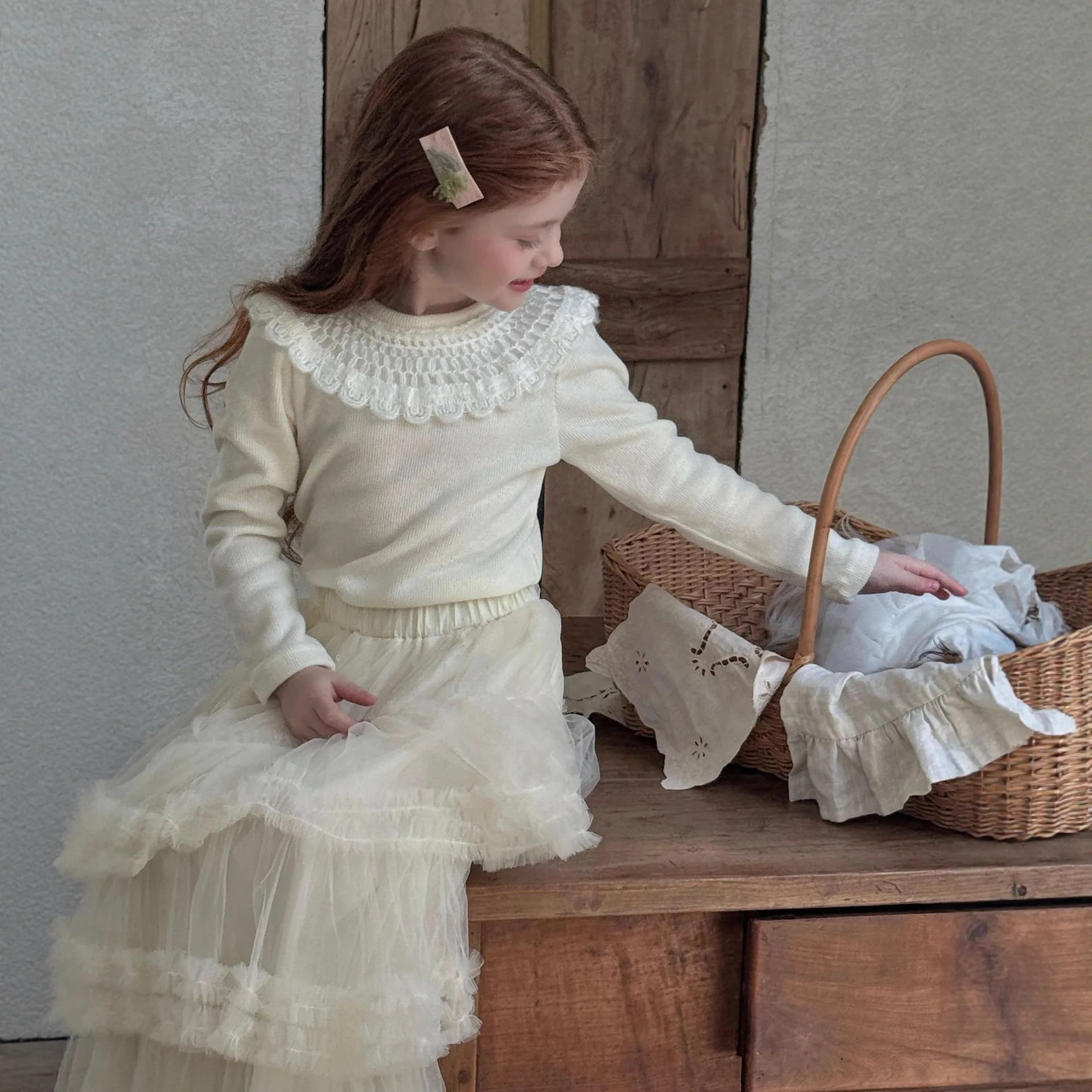 

Girls Coat 2025 Autumn and Winter New Childrens Clothes Korean Style Girl Baby Knitted Beige Lace Bottom Casual Simple All Match