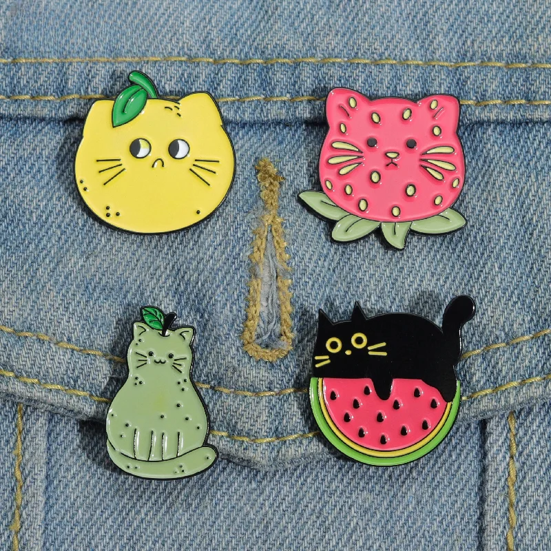 Fruit Cat Enamel Pins Custom Strawberry Kiwifruit Avocado Watermelon Metal Brooch Lapel Badges Backpack Accessories Jewelry Gift