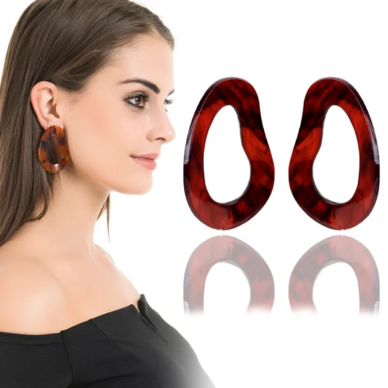 女性のための新しいファッショナブルなアセテート幾何学的なスタッド イヤリング