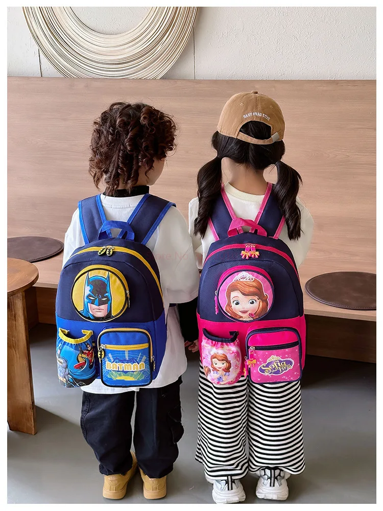 New Disney Children's Schoolbag Kindergarten Boys And Girls Cartoon Cartoon Backpack Large Capacity Small Class Backpack.