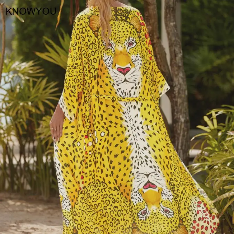 Beach Cover Ups เซ็กซี่เสือดาวพิมพ์ชุดว่ายน้ํา Cape ผู้หญิงยาว Pareo Self Belted Wrap ชุดวันหยุดชุดว่ายน้ําชุดกิโมโนเสื้อคลุม