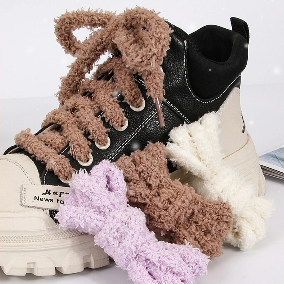 ‌1 Pair Winter Fluffy Shoelaces - Thick Round Fur Laces for Snow Boots (Solid Color Warm Lace Strings)