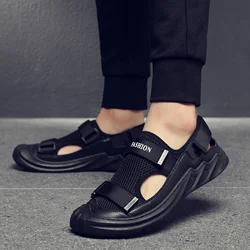 Sandals Men summer Breathable canvas mesh Shoes Man Outdoor Men Sandals Antiskid Beach Sandals Hollow Shoes Collision Avoidance