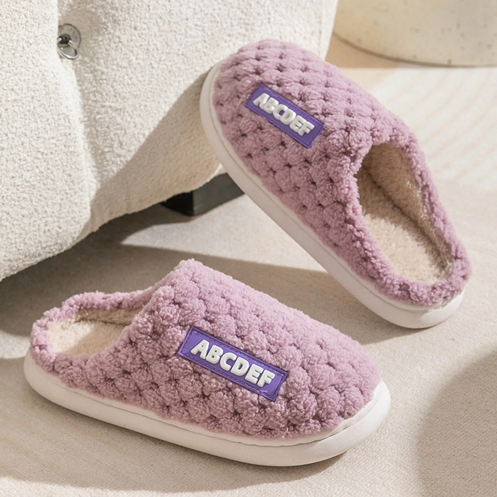 Zapatillas clásicas de algodón con estampado de letras para mujer, pantuflas cálidas de invierno para el hogar, suela gruesa, antideslizantes, de lana