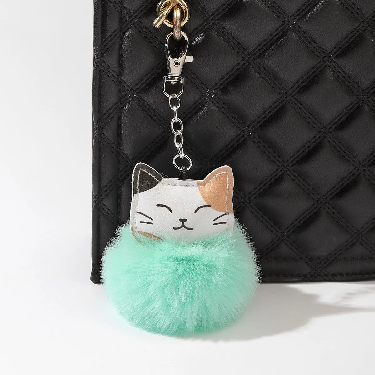 New Cartoon Cat Plush Ball Keychain Pendant Otter Rabbit Hair Money Cat Women's Bag Car Accessories Gift Wholesale