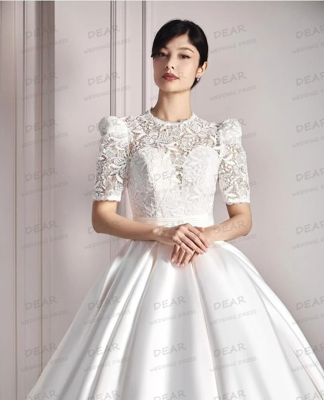 Elegant Wedding Dresses Women's A Line Sexy Appliques Half Sleeve Bridal Gowns High Neck Pleat Satin Vestidos De Noche 2025 Gala