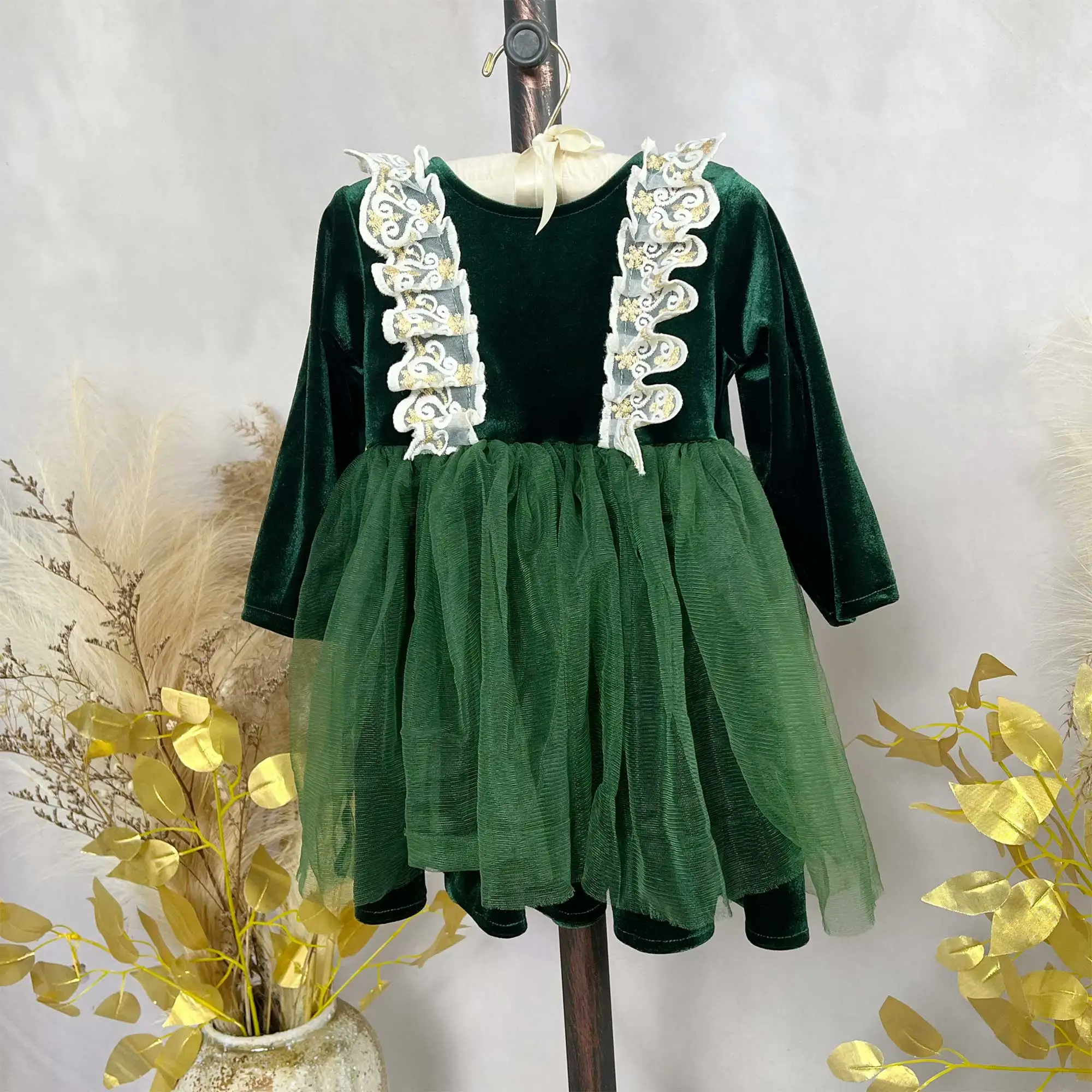 Vestido de veludo com gola redonda, mangas compridas, decorações de renda e saia de tule, vestidos de festa para meninas, fotografia para crianças