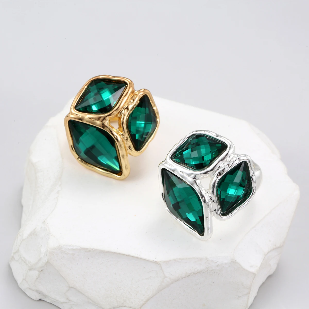 Anslow Fashion Jewelry Irregular Gold Color Rhomboid Crystal Elegant Lady Big Finger Ring Party Ball Accessories Christmas Gift