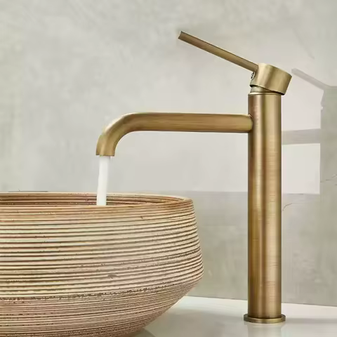 Tuqiu Antique Bathroom Faucet Brass Basin Faucet Sink Faucet Cold &amp; Hot Water Mixer Sink Tap Deck Mounted Lavotory Faucet Tap