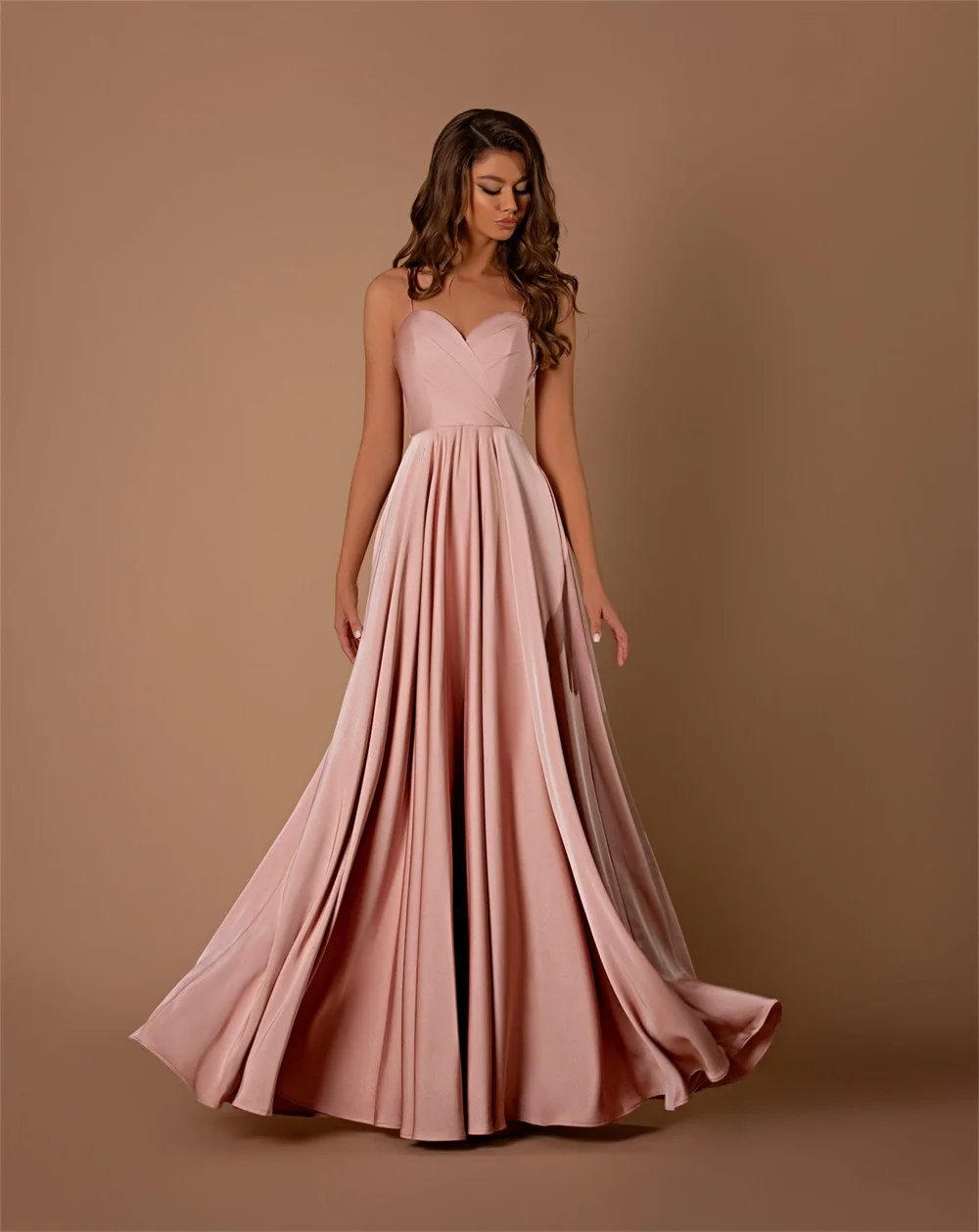 

Spaghetti Straps Sweetheart Satin Bridesmaid Dress With Pockets Sleeveless Pleated Corset Formal Evening Party A-line Ball Gowns