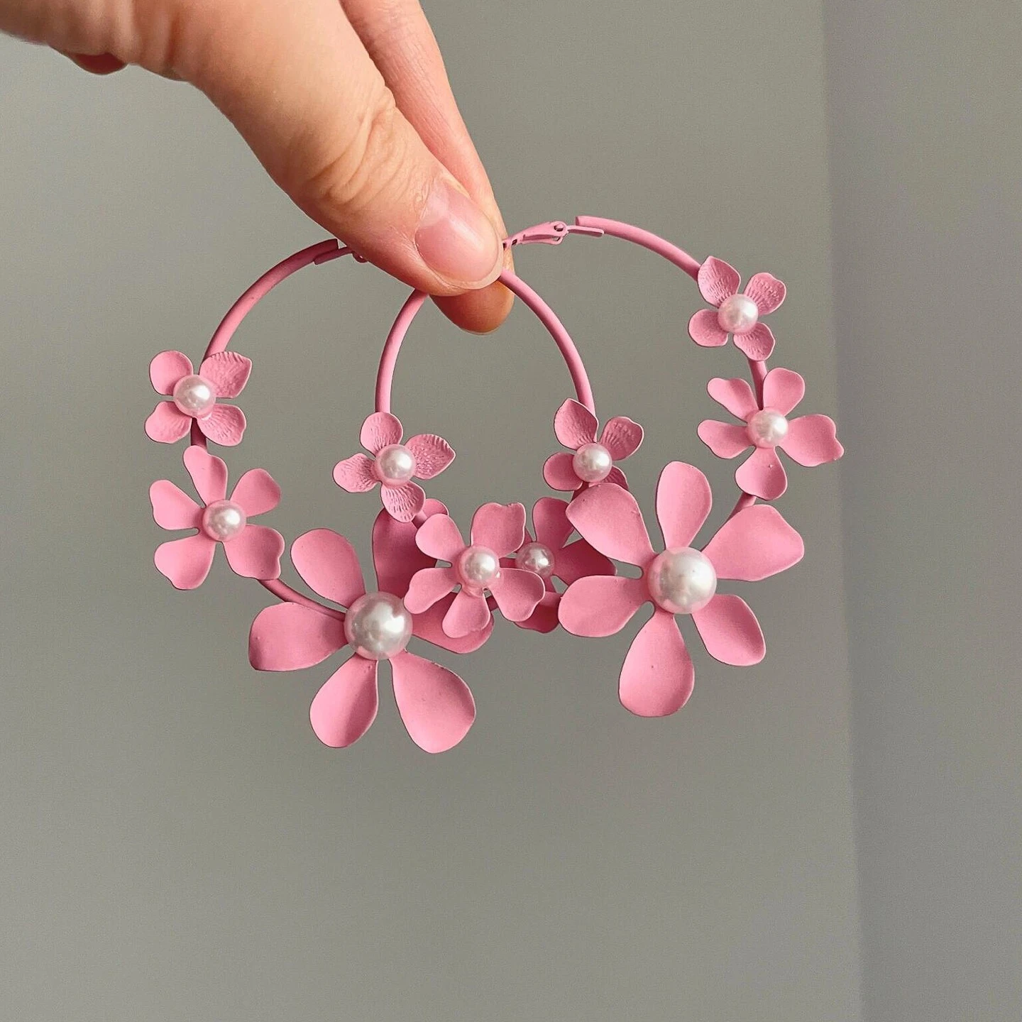 

Pink Flower Big Earrings for Women Exaggerated Large Circle Hoops Statement Earring Boho Summer Holiday Beach Jewelry
