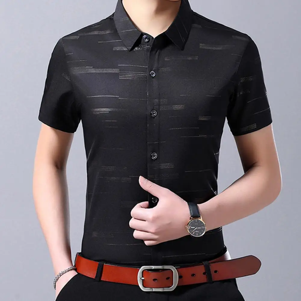 

2024 Short Sleeve Men Social Shirt Summer Turn Down Collar Buttons Pocket Short Sleeve Men Shirt Streetwear Fashion Male Clothes