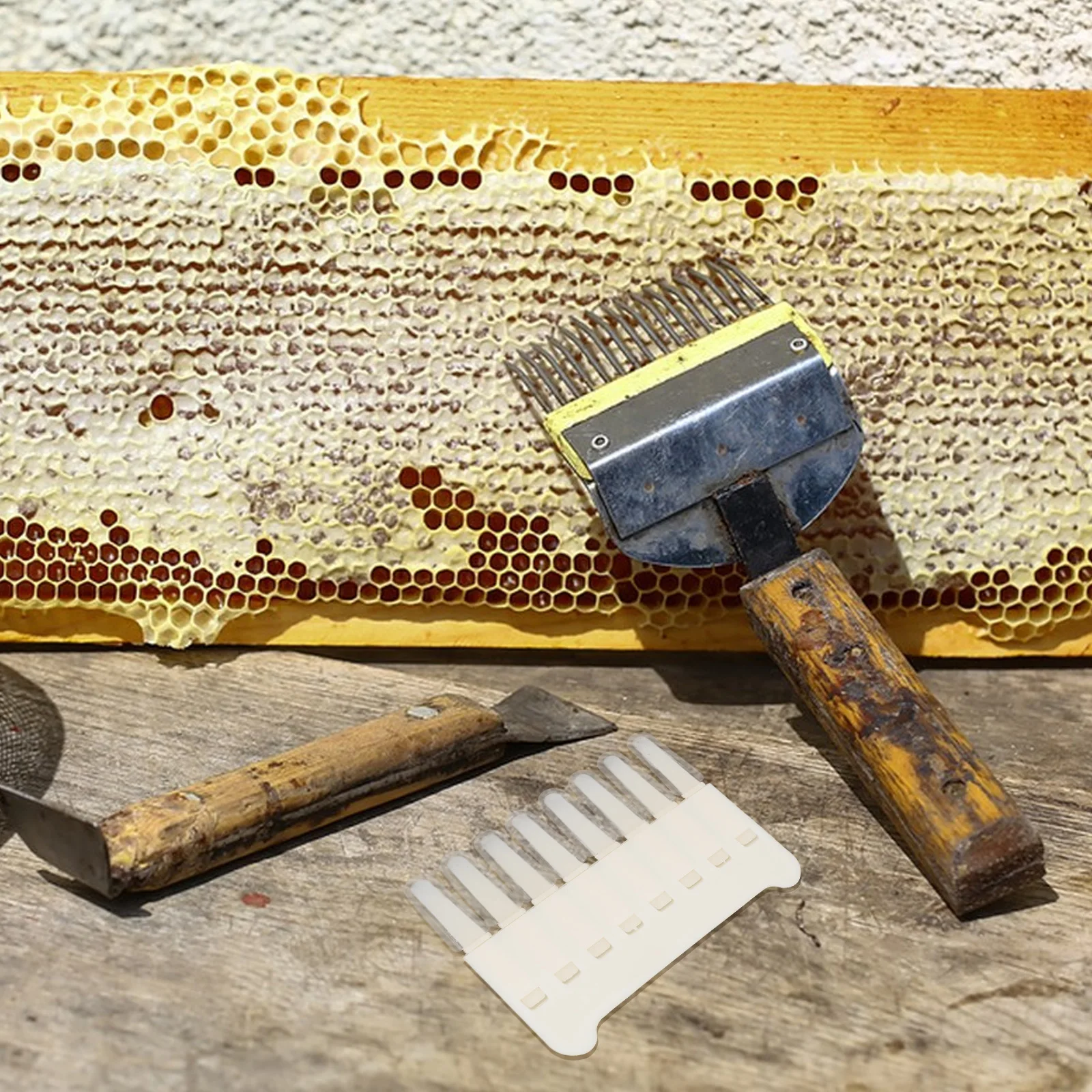 

8 Rows Royal Jelly Extractor Pen Durable 8 Head Beekeeping Tool for Scraping Hive Propolis Easy Use Apiary Supplies Essential