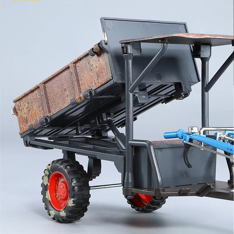 1/24 Alloy Rust Nostalgia Hand Tractor Model Diecast Agricultural Vehicle Farming Pickup Car Model Sound and Light Kids Toy Gift