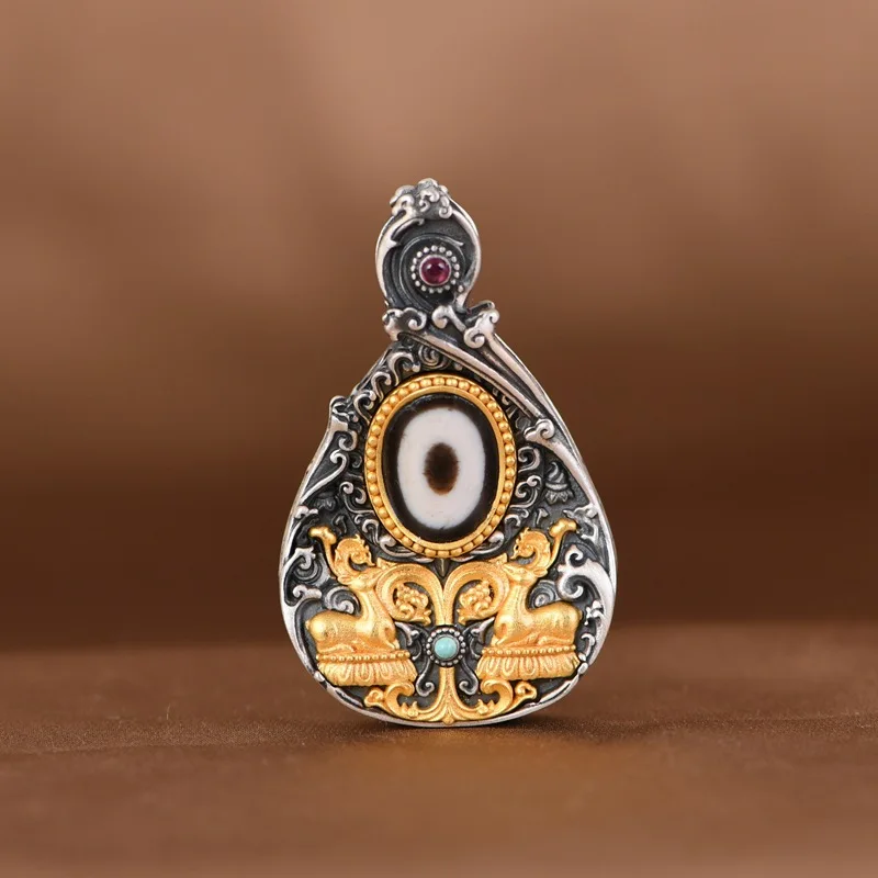 

Lhamo Shiziang & Deer Dzi Pendant Ethnic Vintage, S925 Silver Gold Plated Teardrop Amulet（no Chain)