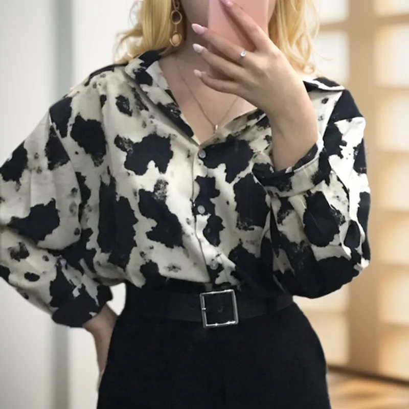 

GELITAYIN Spring Cow Print Button Up Shirts Women Long Sleeve Blouse Korean Fashion Women Loose Clothes Chiffon Shirt Streetwear