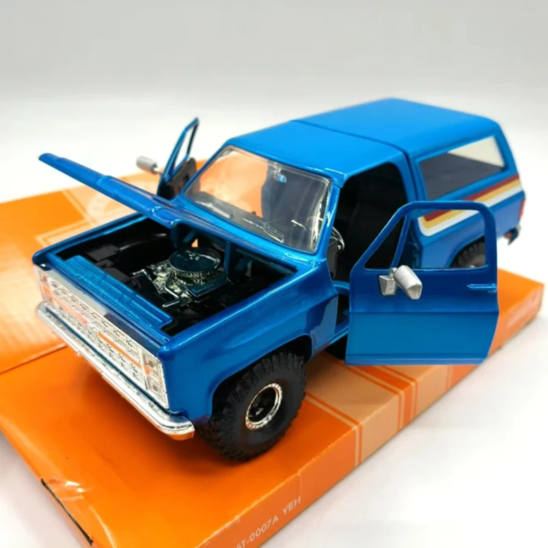 

Jada 1:24 Scale 1980 Chevrolet's Blazer Alloy Car Model Static Collection Decorated Souvenir Gift Hobby & Toys