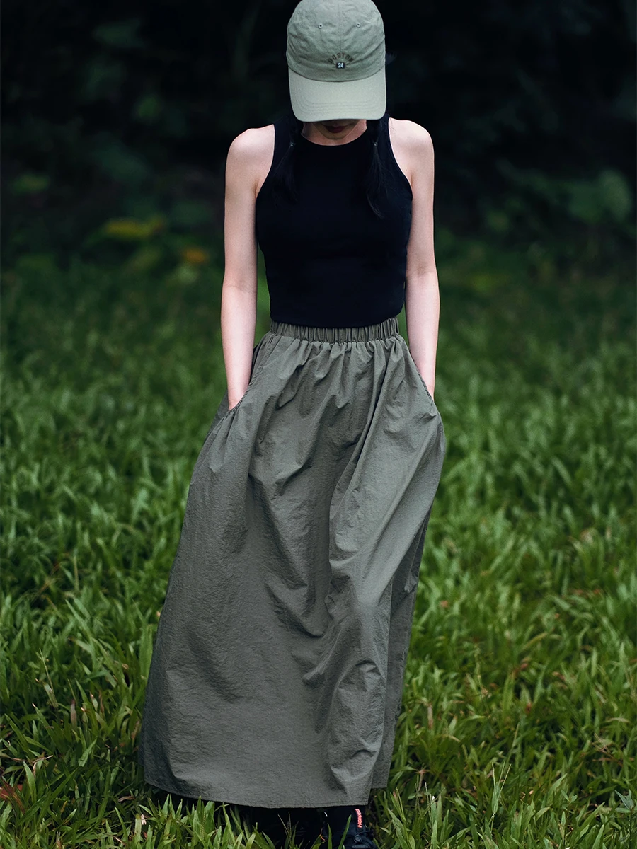 

Легкая быстросохнущая уличная юбка-полусолнце А-силуэта для девочек UNE EAU BLEUE, в художественном стиле, однотонная, из нейлона