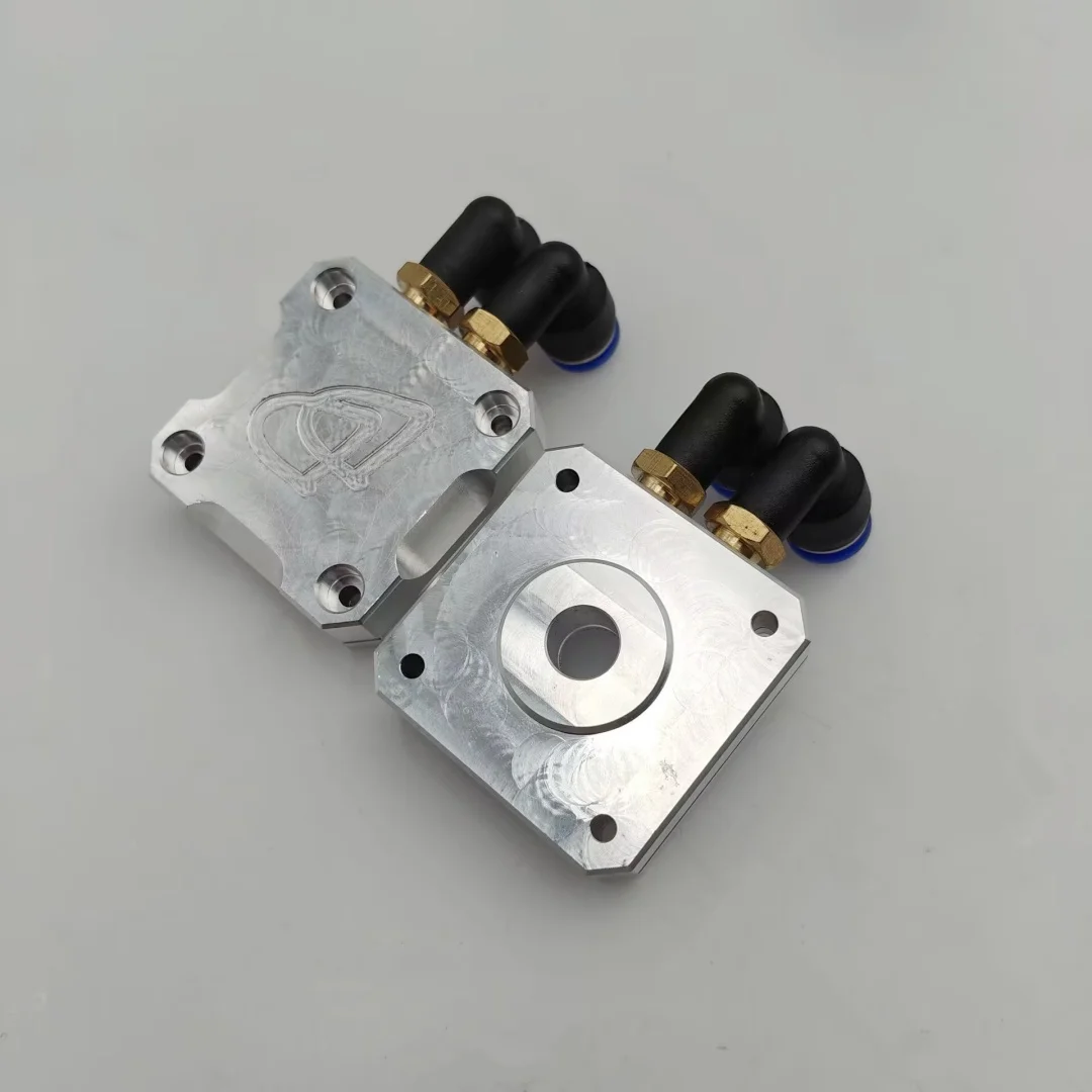 

1Set NEMA17 Stepper Motor Dual Endcap Watercooling By DerrickDarrell NEMA17 Motor Liquid Cooler