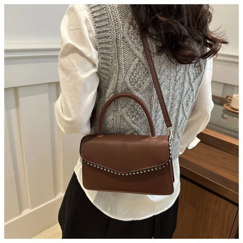 

Luxury Brand Leather Women's Crossbody Bag Fashionable Popular Classic Elegant Paris Designer Daily Commuter Vintage Bag​