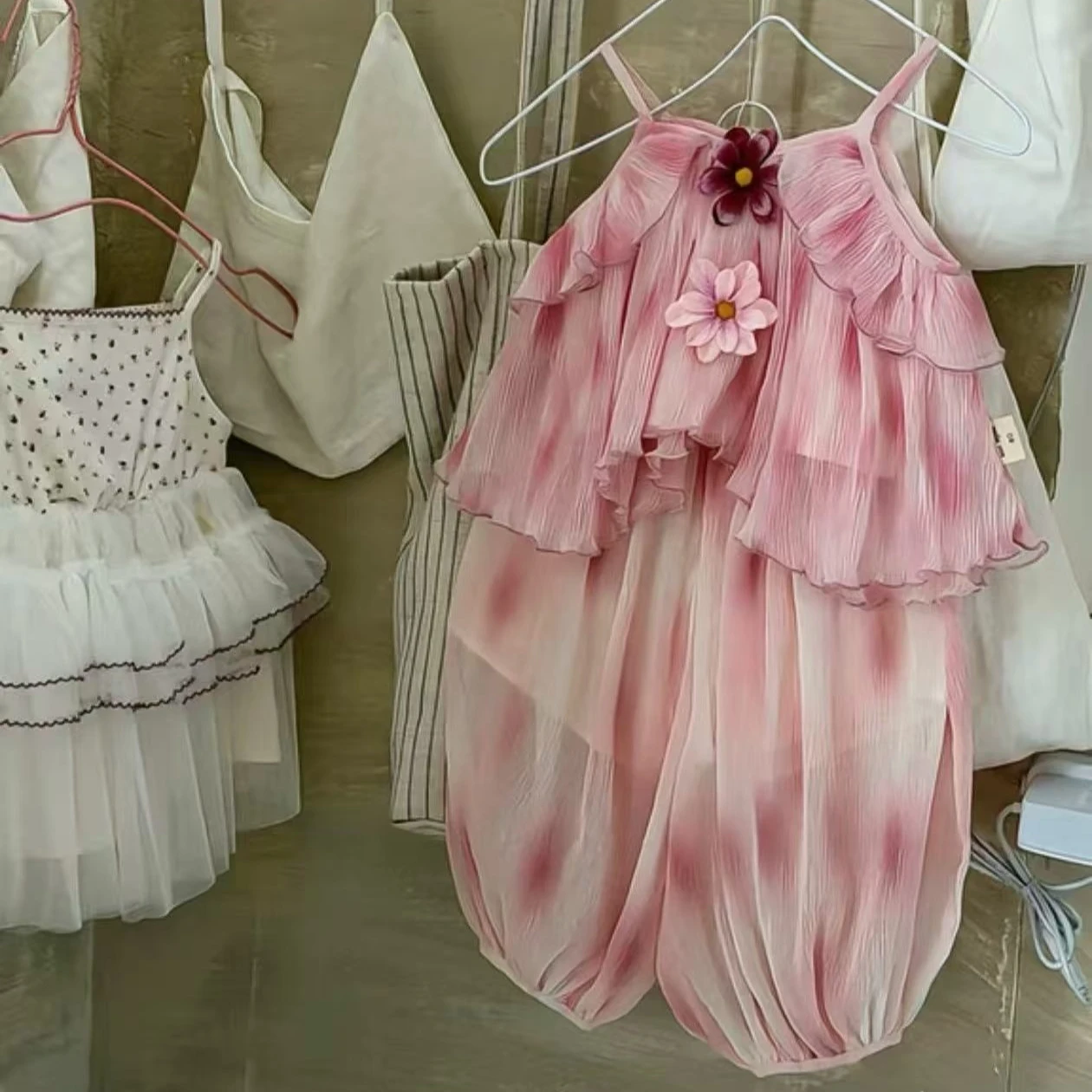 Girls Set 2026 Spring and Summer New Childrens Clothing Korean Girl Baby Flower Paneling Faint Dye Suspender Pants Two Sets